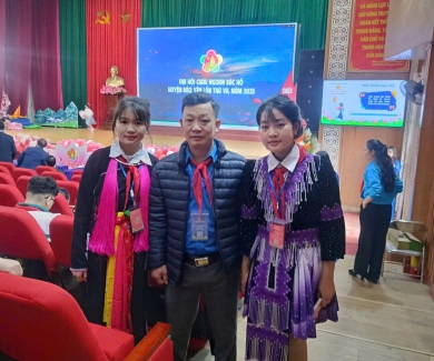 Học sinh trường THCS Số 1 Thượng Hà tham dự Đại hội Cháu ngoan Bác Hồ cấp huyện Bảo Yên lần thứ VII, năm 2025.